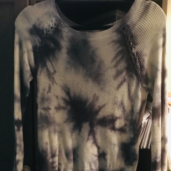 NWOT tye dye sweater - Picture 2 of 7
